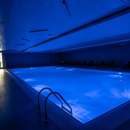Prime Getaway Luxurious 2br Apt, Perfect Apartment *